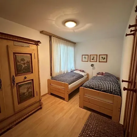 Wohnung Schluein Schluein